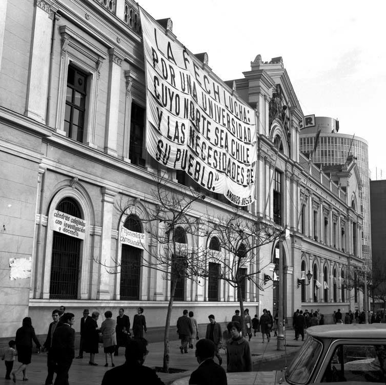 Toma Casa Central